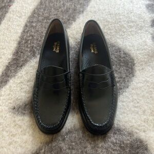 GH Bass Whitney Loafer